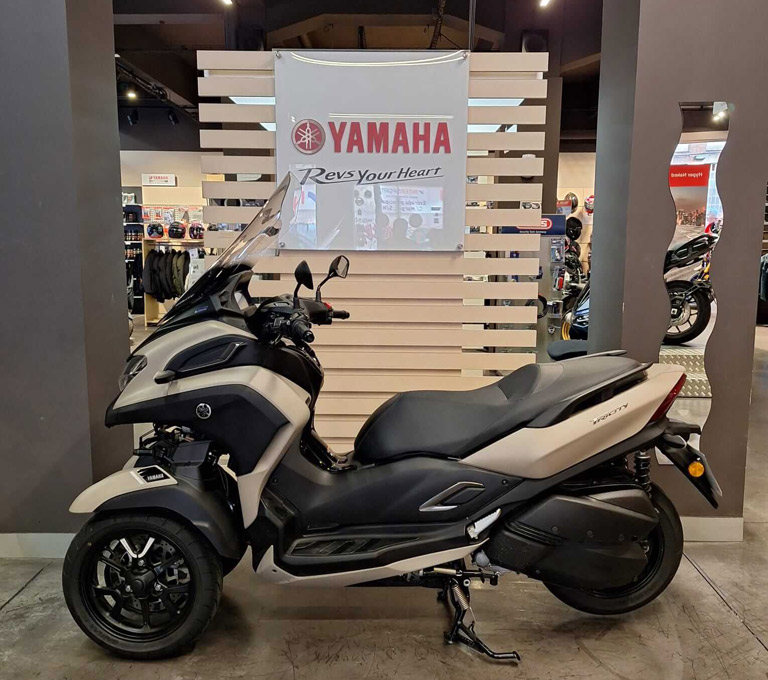 Yamaha Tricity 300